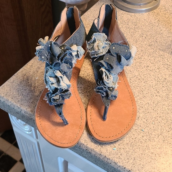 Nine West Shoes - Nine West denim sandals, sz 8.5m